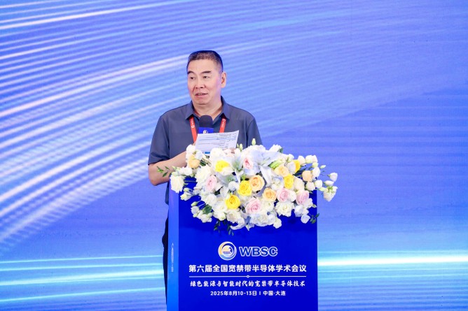 杨富华