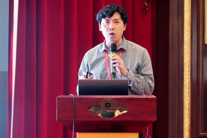 杨晓光
